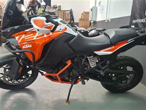 KTM 1290-R SUPER DUKE