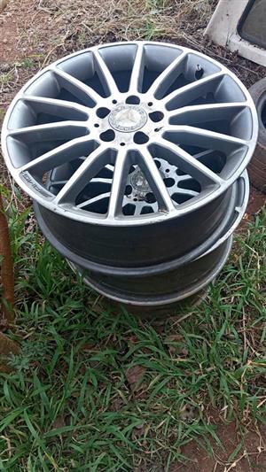 18" Mercedes Benz alloy rims PCD 5 x12 in very good condition. 