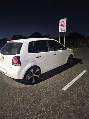 VW Golf 7 GTI Mags and tyres - R4500