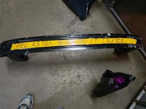 Opel Astral & Chevrolet Cruze Stifener