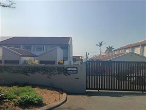 Furnished 2 Bedroom Duplex to Let in Umhlanga