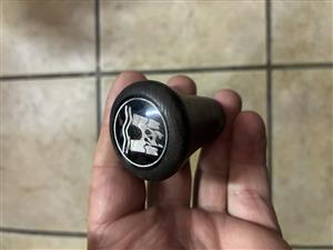 Wolfsburg Crest gear knob