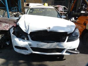 STRIPPING  Mercedes C200 W204 - 2013
