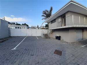 VERY NEAT OFFICE IN THE HEART OF VINCENT