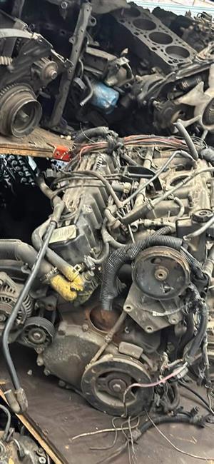 Jeep 6 cylinder Engine