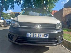 2018 VW CADDY CREW BUS 2.0 Diesel 5 SEATER AUTOMATIC WHITE 106000KM 
