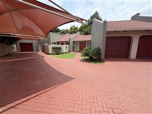 Spacious Family Home with Two Full Flats in Sunward Park