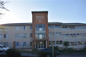 Apartment For Sale in Beacon Bay
