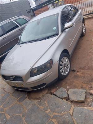 Volvo S40 2.4i Engine for Sale
