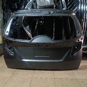 Hyundai tucson tailgate 