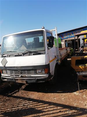 tata 713s truck for