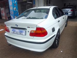 2001 BMW E46 318i manual white color petrol  Leather seat interior  165000KM 