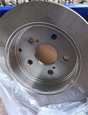 Toyota Verso 04-09 NEW Rear brake discs 
