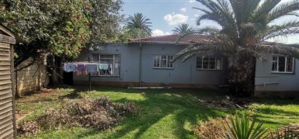 Cozy home in Brenthurst up for grabs