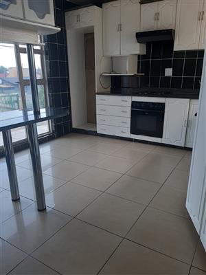 Defy 4 plate stove, Oven and Extractor