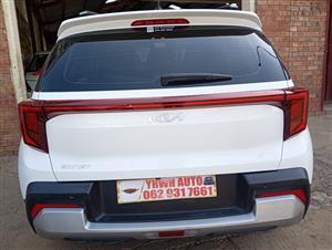 2024 Kia Sonet 1.5 LX Almost New Automatic 17,000km WHITEVery Cheap