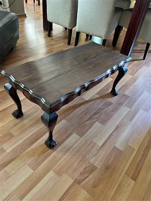 lmbuia antique coffee table