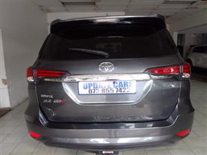 2016 TOYOTA FORTUNER 2.4 GD6 MANUAL 4X2 GREY DIESEL LEATHER REVERSE CAMERA REVERSE SENSER TOWBAR