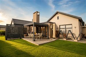 House For Sale in Hartland Lifestyle Estate