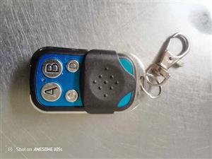 GARAGE DOOR REMOTE CONTROL