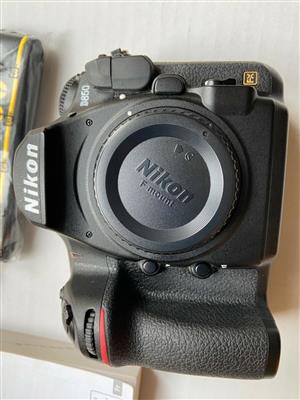 Mint Nikon D850 body
