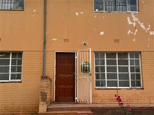 Corner Property with 3 Income-Generating Homes – Ideal Investment Opportunity