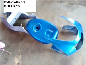 suzuki gsxr 400 gk  (2)