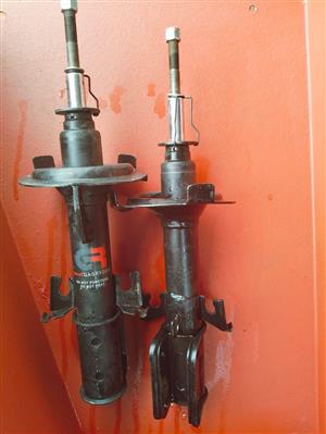 Mercedes vito front shocks