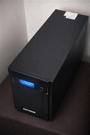 Hikvision 3 Kva UPS for sale, Urgent 