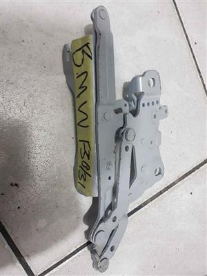 BMW F30/31 BONNET HINGE