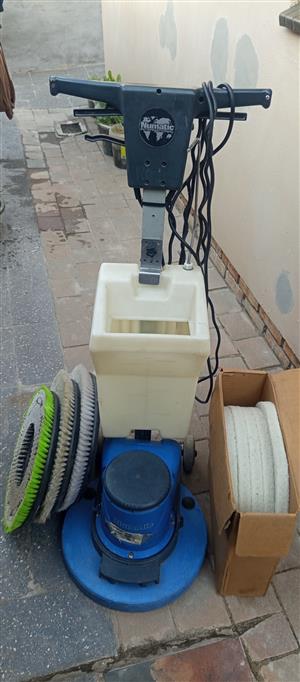 Numatic scrubbing machine