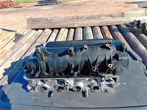 Renault MODUS 1.2 16v cylinder head