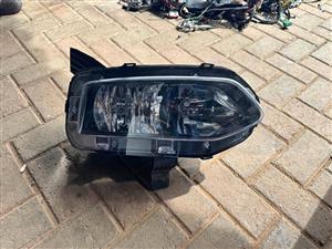 Renault Kiger Right Headlight