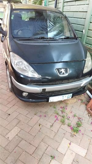 2006 Peugeot 1007