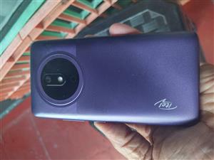 Itel V53 Smartphone 32gig No Cracks/Scratches