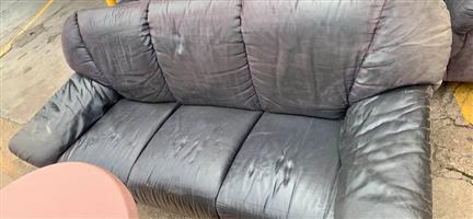 Couches 3 280 Steve Biko road  Gezina  Pretoria   