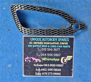 Right Front Bumper Trim Bezel Cover for Hyundai Santa Fe 