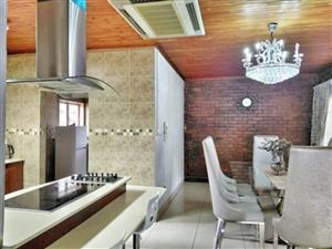Spacious Three-Bedroom Home with Modern Comforts in Veld-en-Vlei