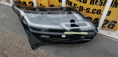 RANGE ROVER VELAR HEADLIGHT 2018 TO 2020 MODEL
