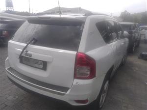 Jeep Cherokee accident damaged. Engine starts