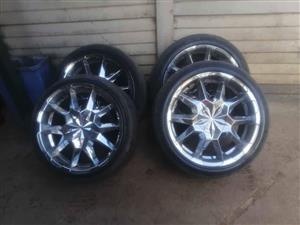Nissan Navara d40 22 inch" wheels with tires in great condition