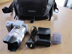 Sony Alpha (Mirror Less) NEX-5N Digital Camera with 18-55mm Lens