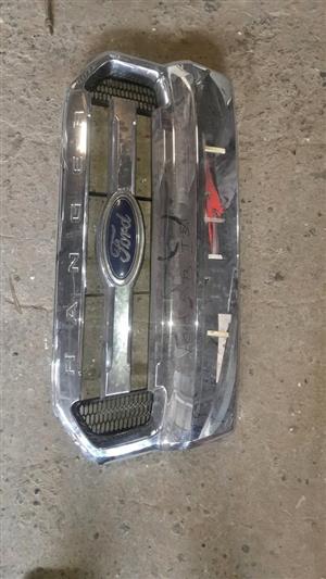 Ford ranger T7 grille
