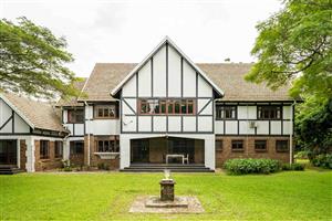 Timeless Elegance Meets Countryside Charm – A Working Farm with Endless Possibilities