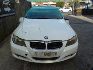 BMW 320i E90 2.0 Petrol Manual N46N White - 2009 SPARESBOYZ STRIPPING FOR SPARES