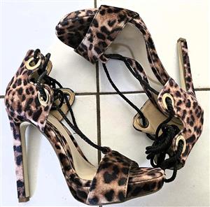 Sexy Leopard Print Lace-Up Heels - Size 5 (EU 38)