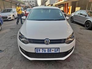 2012 VW POLO 6 1.4 COMFORTLINE EXCELLENT CONDITION  113000KM AVAILABLE