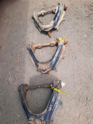Mahindra scorpio 2.2 upper control arms left side