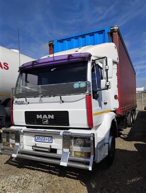 2006  15 tonne Man M2000