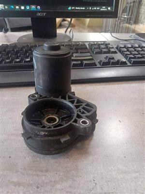 Mercedes benz W205 rear brake actuator